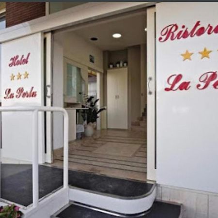 Hotel La Perla Cupra Marittima Buitenkant foto